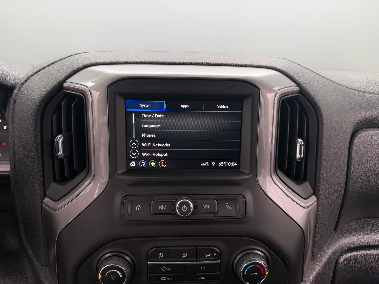 Thumbnail: 2020 Chevrolet Silverado 1500 - 4