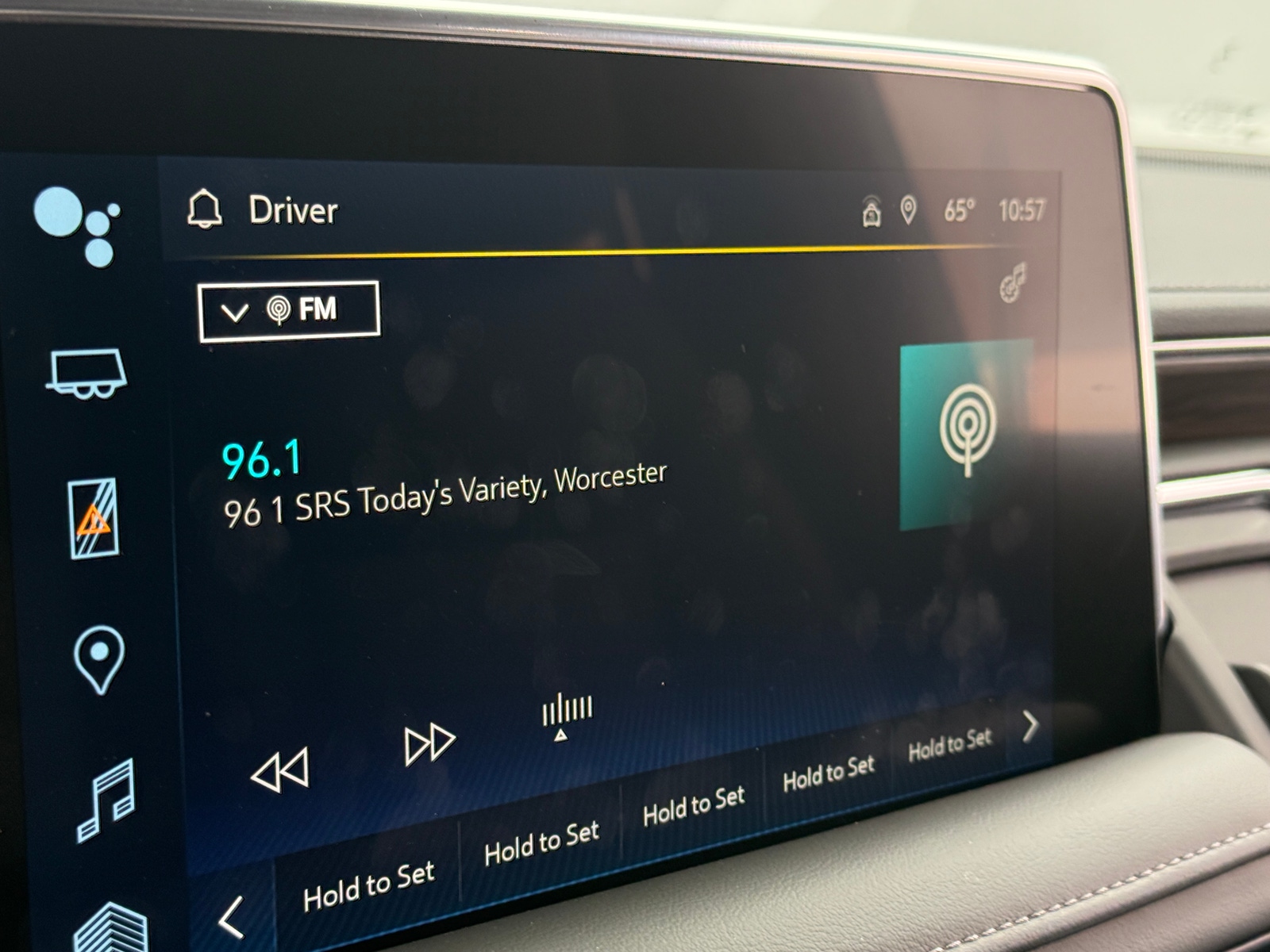 Thumbnail: 2022 Chevrolet Suburban - 3