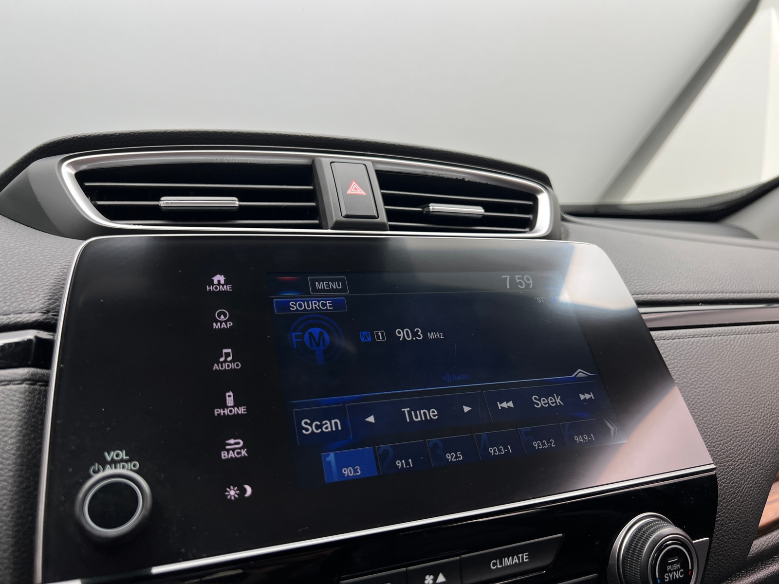 Thumbnail: 2018 Honda CR-V - 3