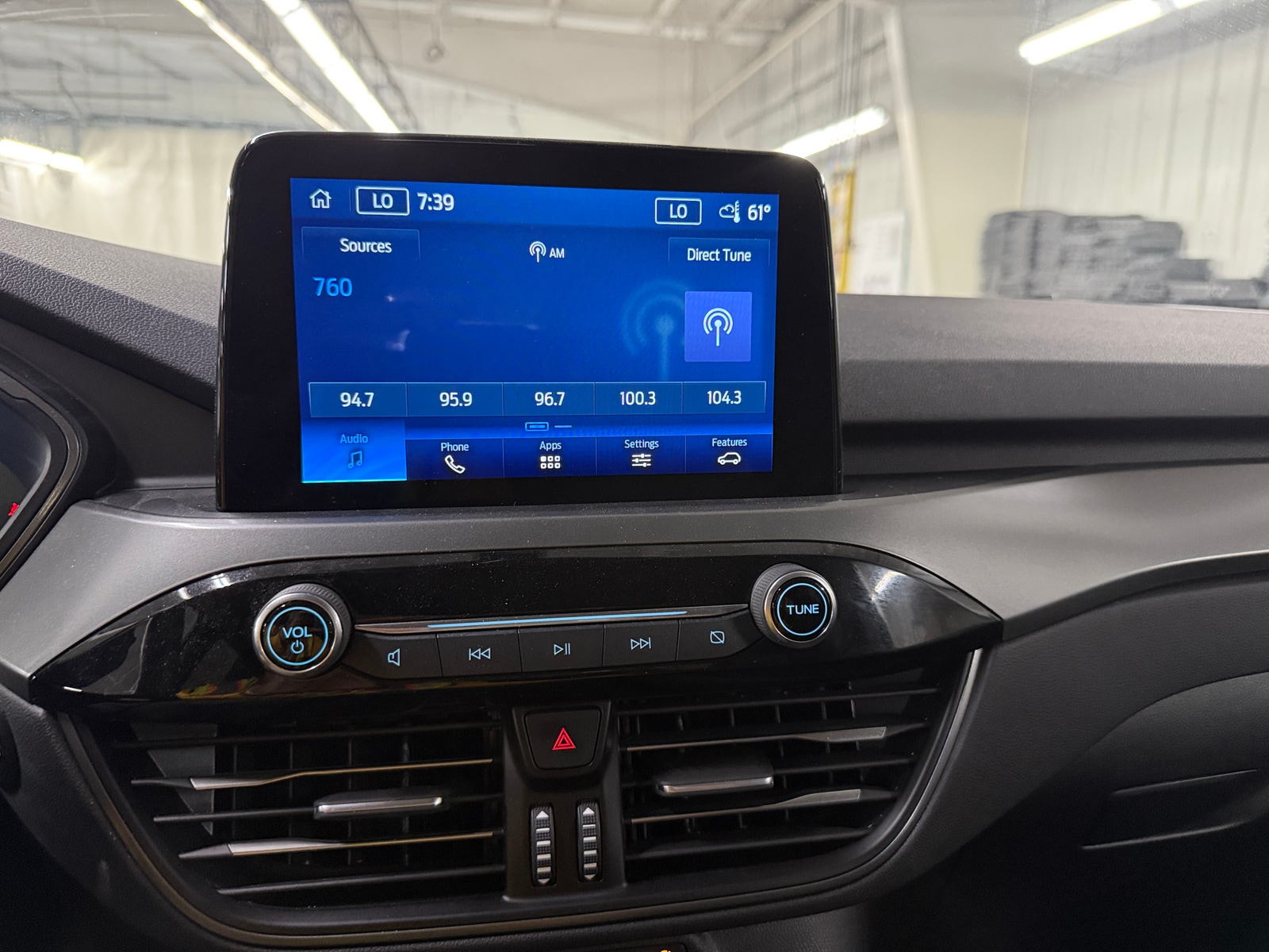 Thumbnail: 2023 Ford Escape - 4