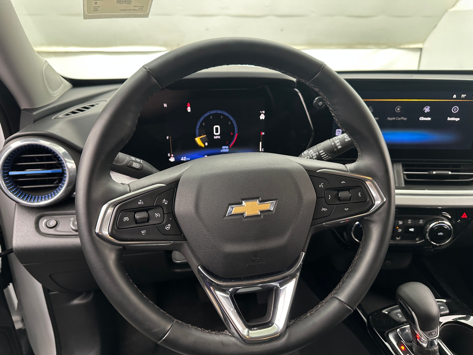 Thumbnail: 2025 Chevrolet Trax - 5