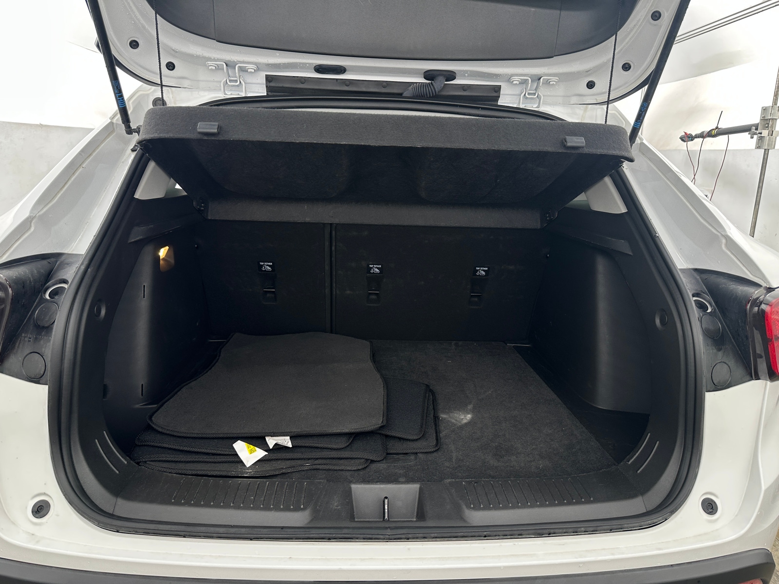 Thumbnail: 2025 Chevrolet Trax - 7