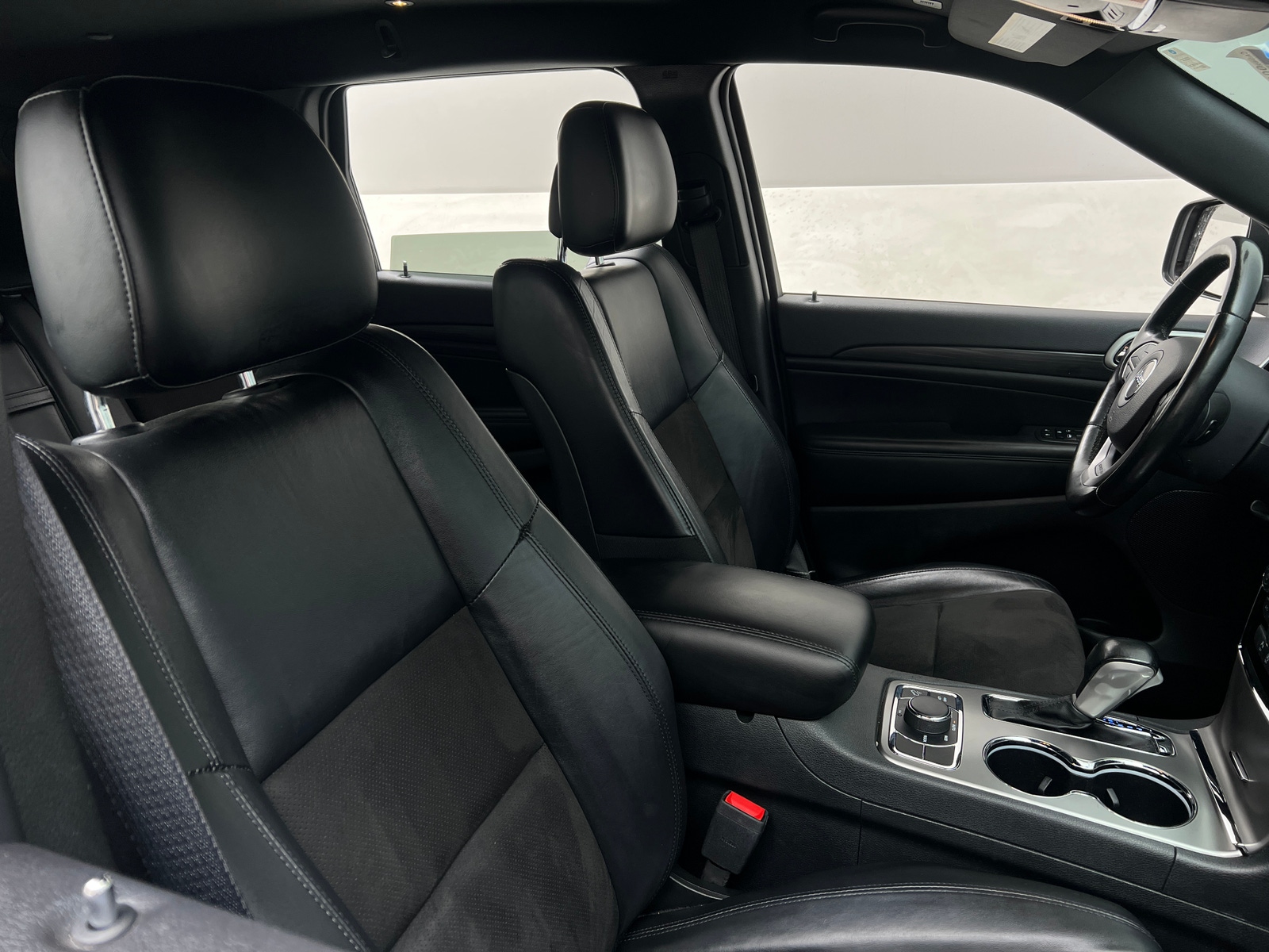 Thumbnail: 2020 Jeep Grand Cherokee - 2