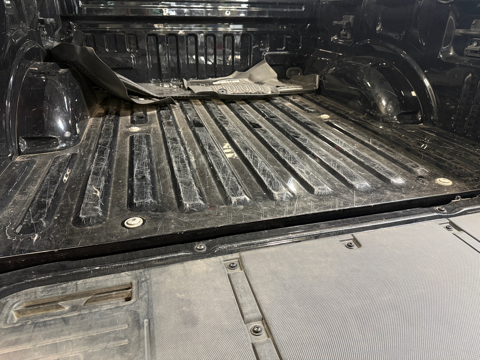 Thumbnail: 2021 Ford Econoline - 6