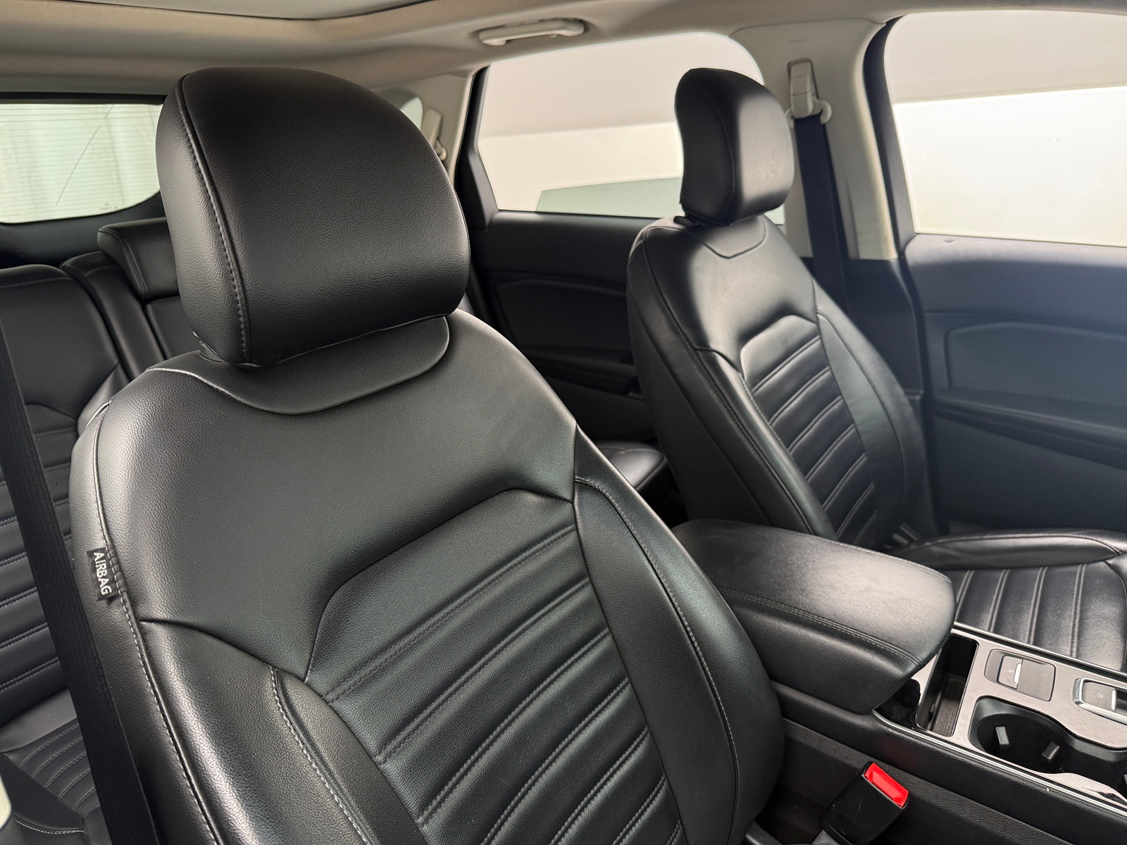 Thumbnail: 2019 Ford Edge - 2