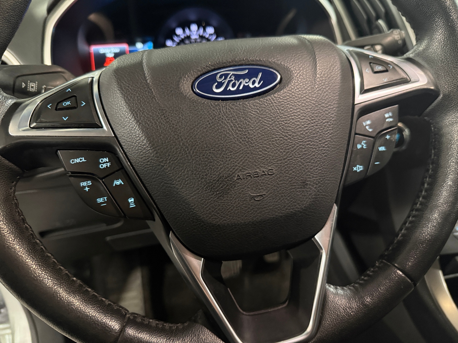Thumbnail: 2019 Ford Edge - 5
