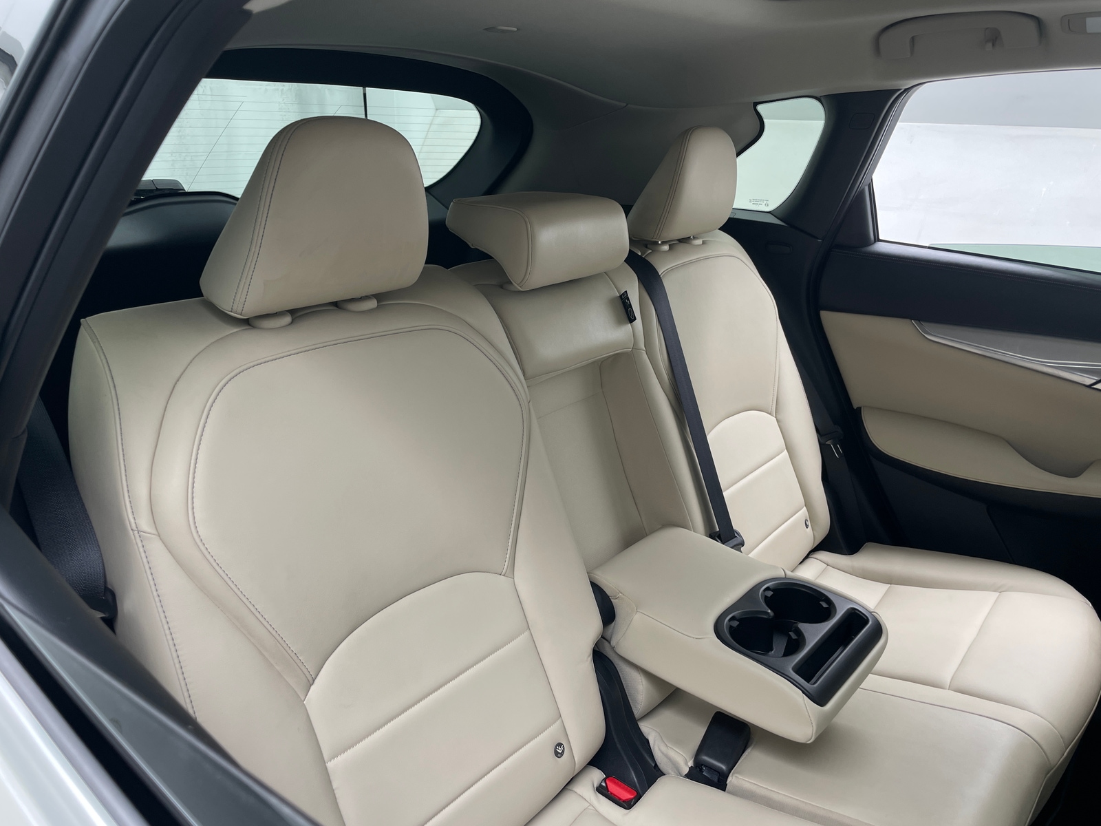 Thumbnail: 2019 INFINITI QX50 - 5