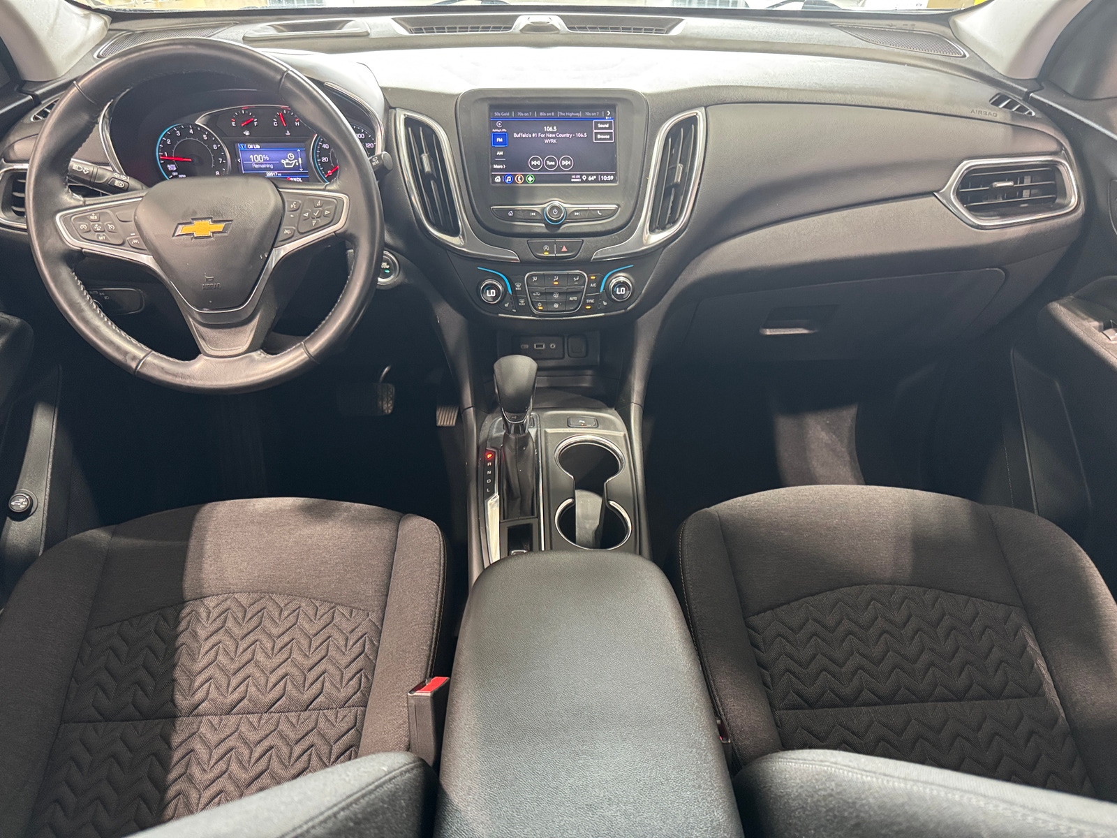 Thumbnail: 2022 Chevrolet Equinox - 3