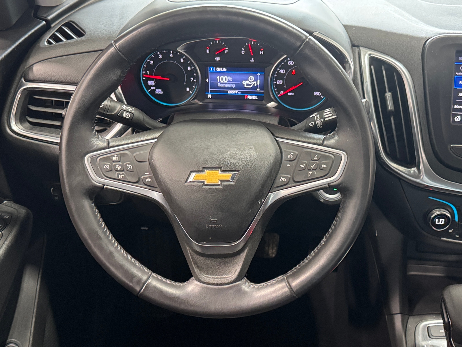 Thumbnail: 2022 Chevrolet Equinox - 5