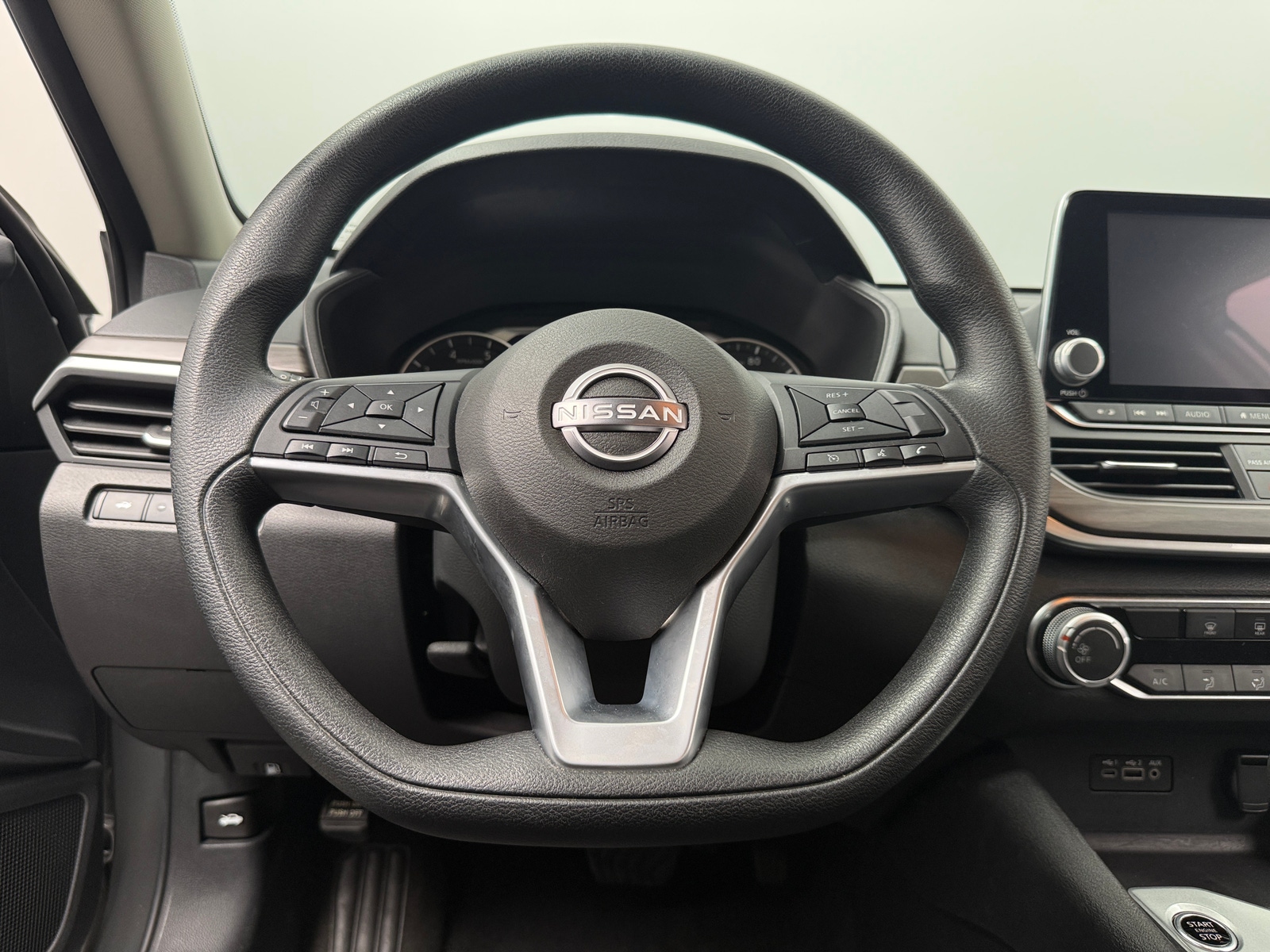Thumbnail: 2025 Nissan Altima - 5