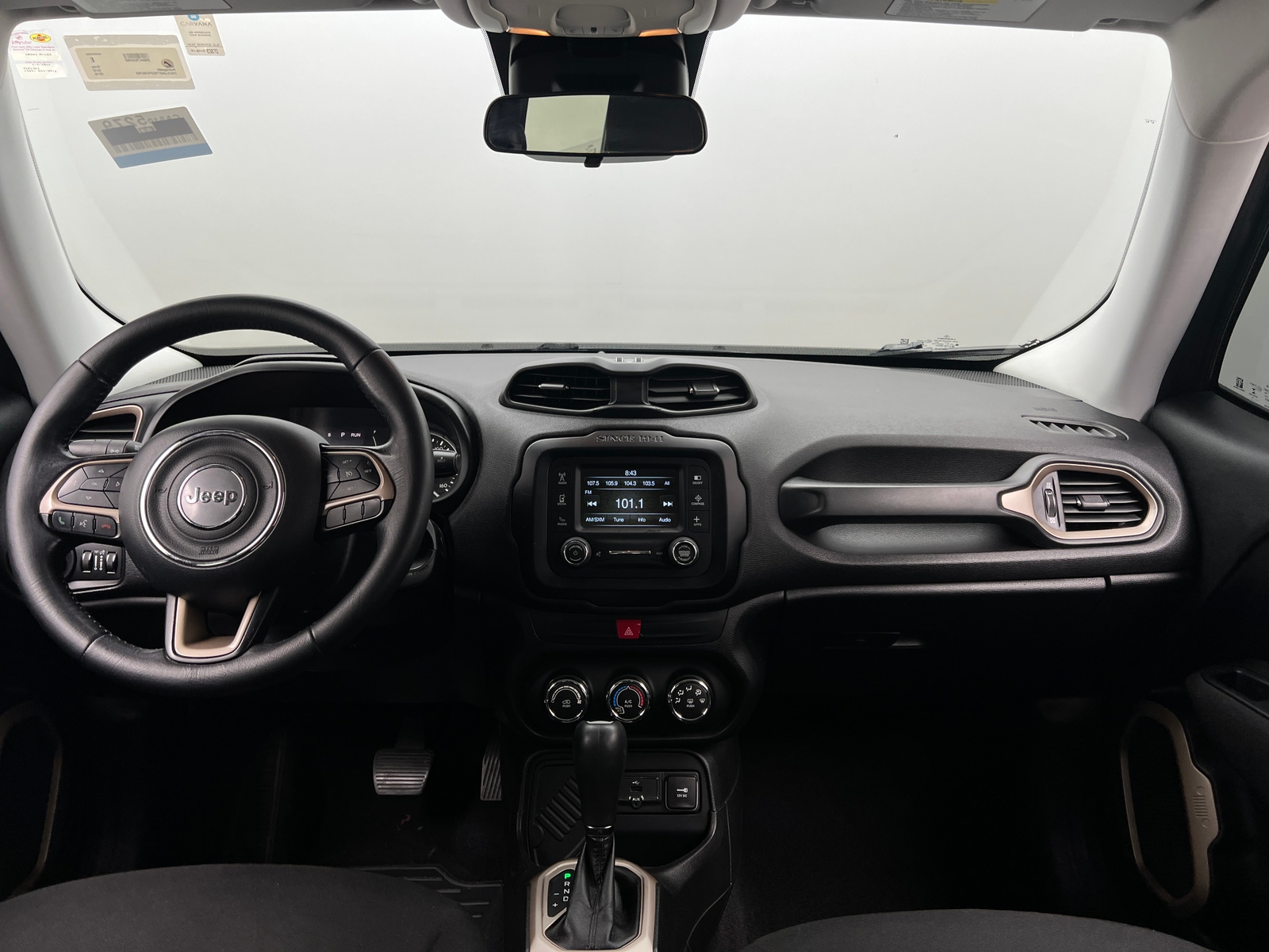 Thumbnail: 2016 Jeep Renegade - 3