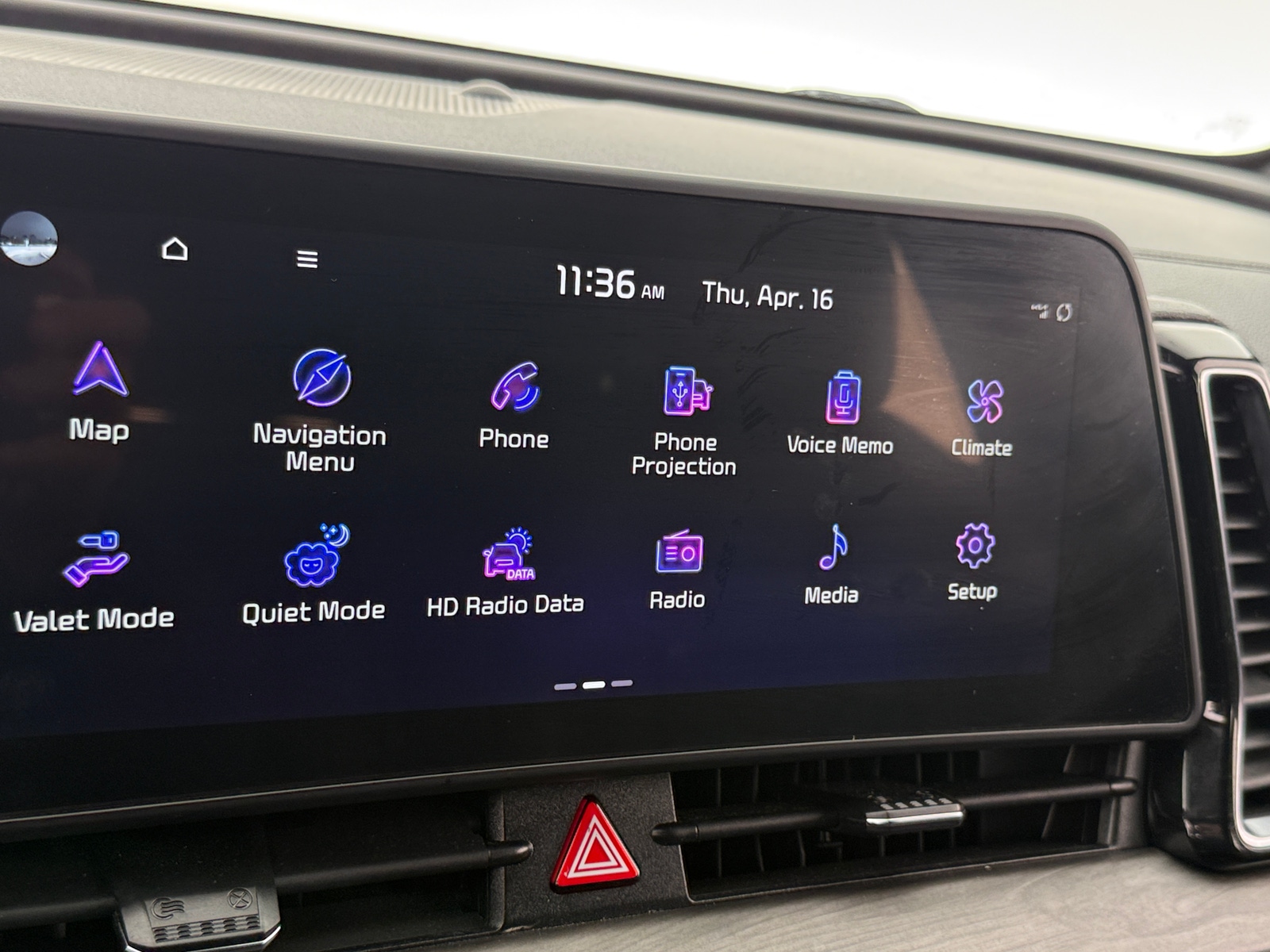 Thumbnail: 2023 Kia Sportage - 3