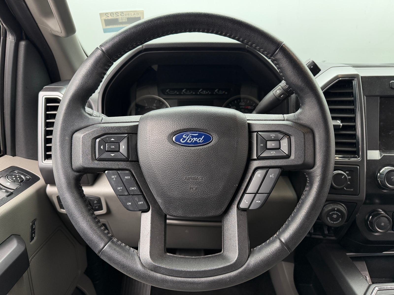 Thumbnail: 2019 Ford Econoline - 5