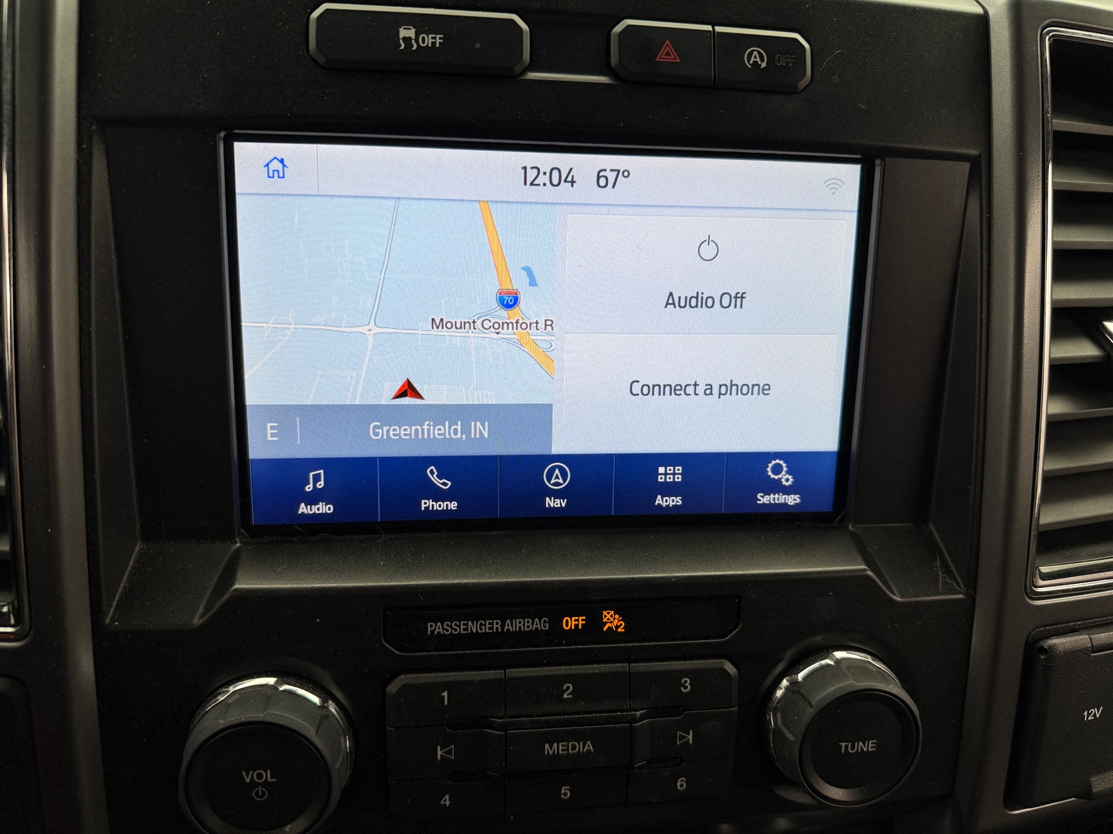 Thumbnail: 2019 Ford Econoline - 4