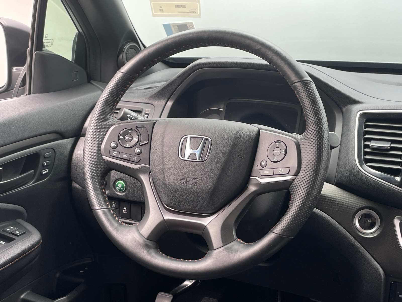 Thumbnail: 2024 Honda Passport - 4