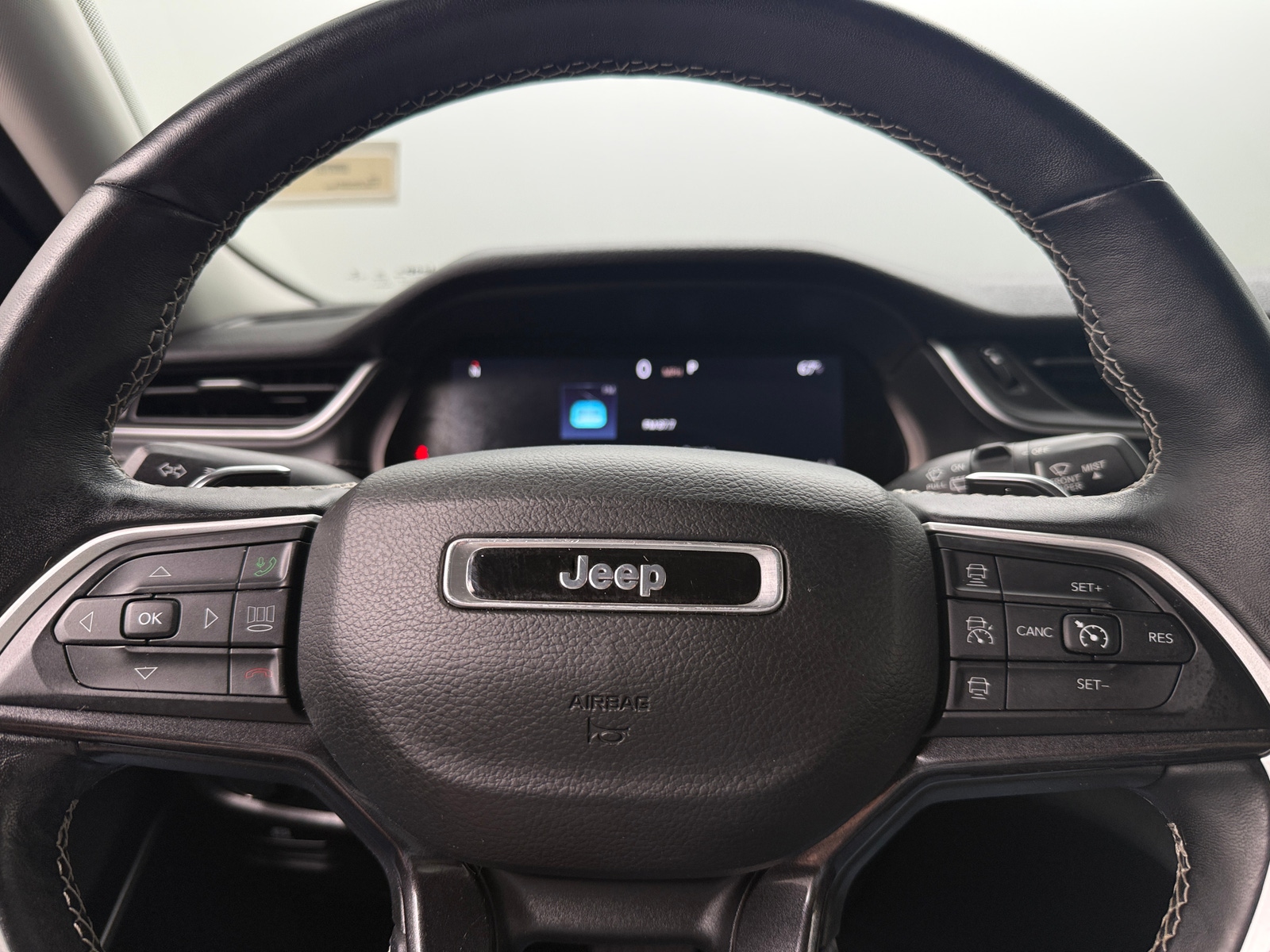 Thumbnail: 2022 Jeep Grand Cherokee L - 5