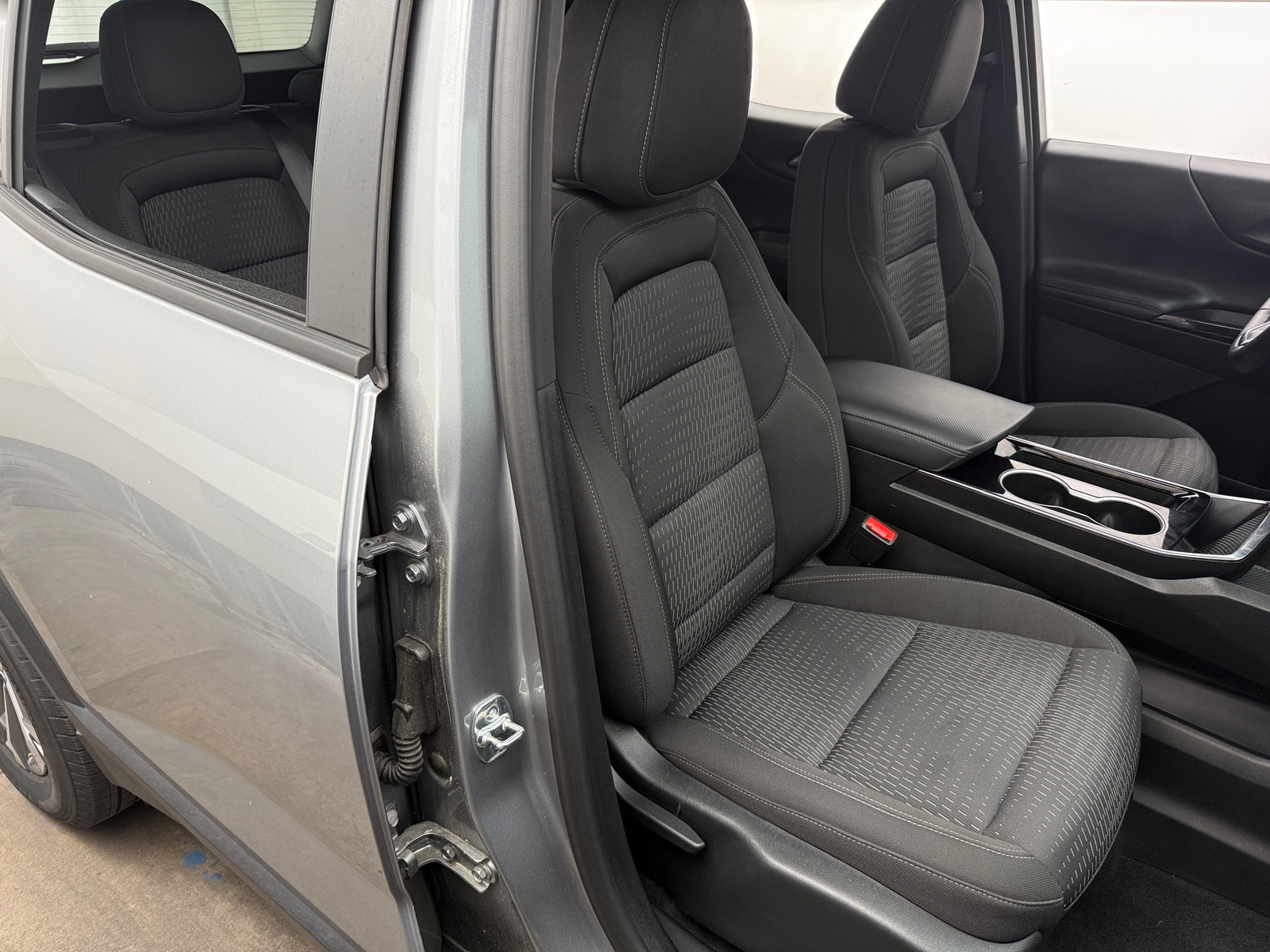 Thumbnail: 2025 Chevrolet Equinox - 2