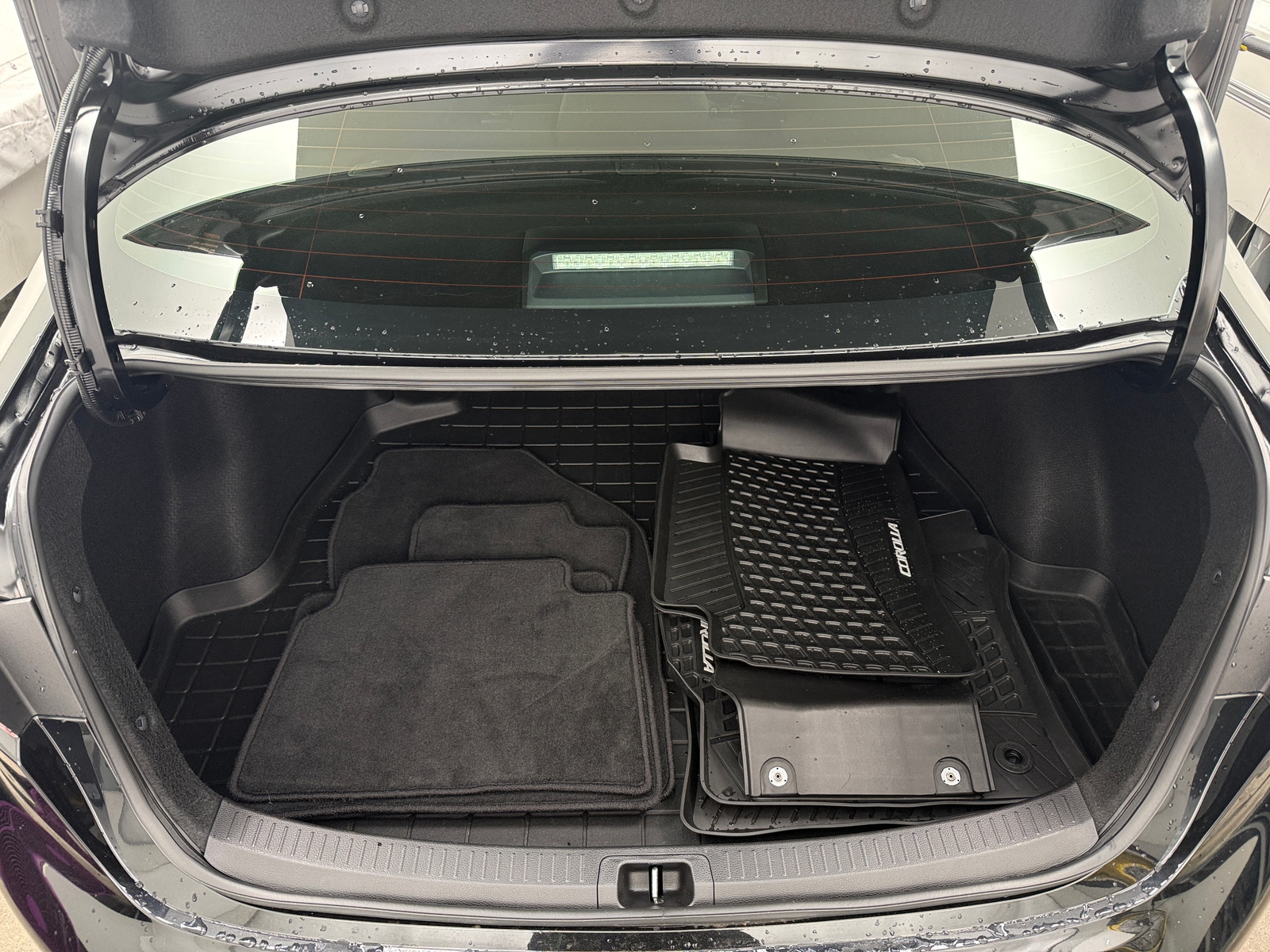 Thumbnail: 2022 Toyota Corolla - 7