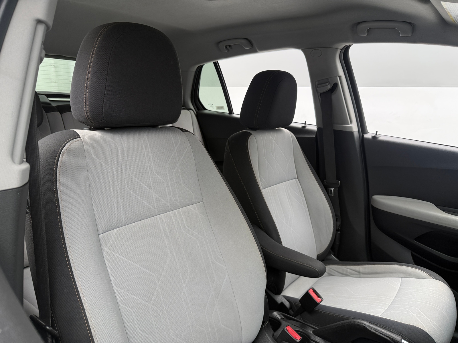 Thumbnail: 2020 Chevrolet Trax - 2