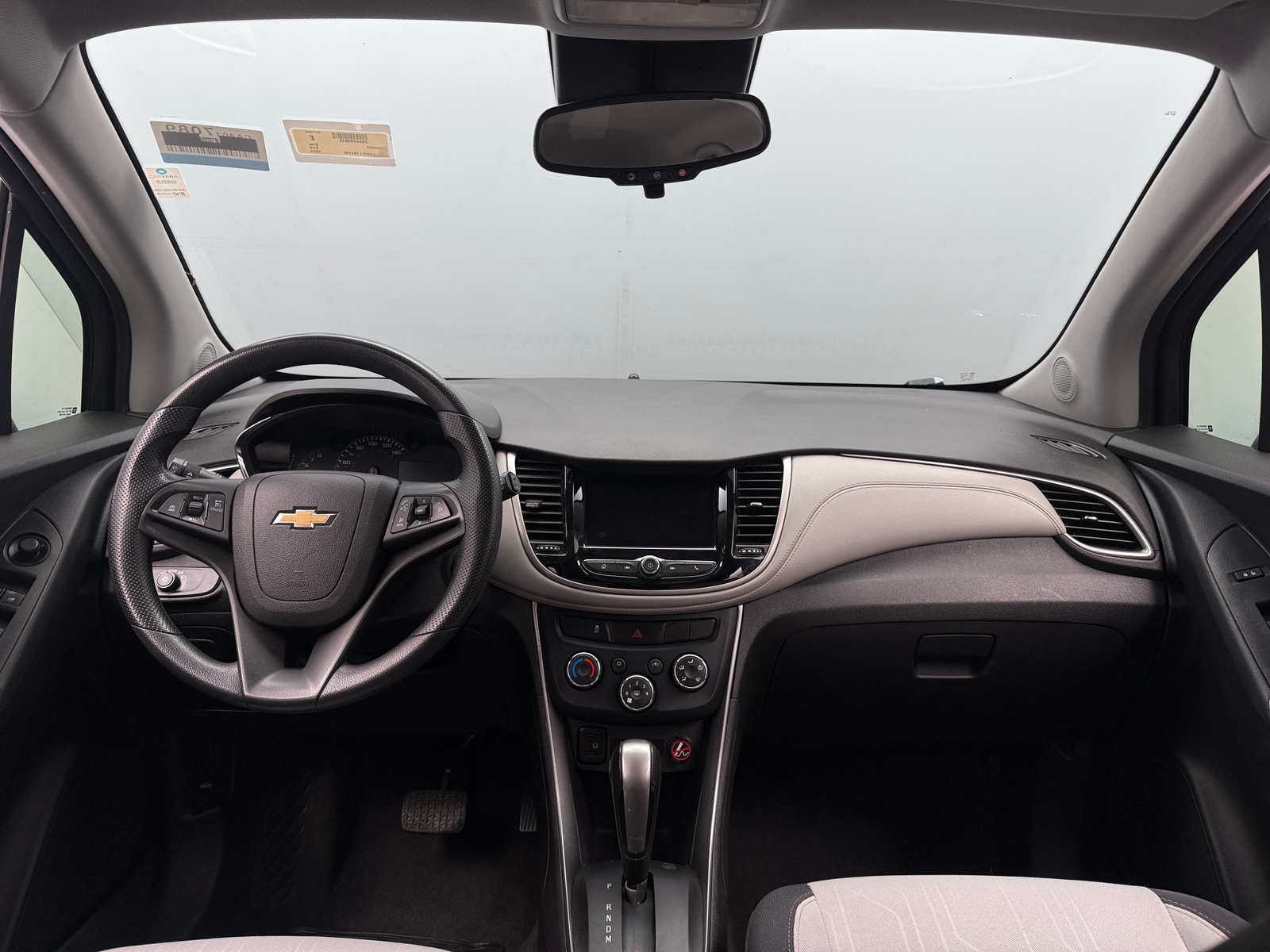 Thumbnail: 2020 Chevrolet Trax - 3