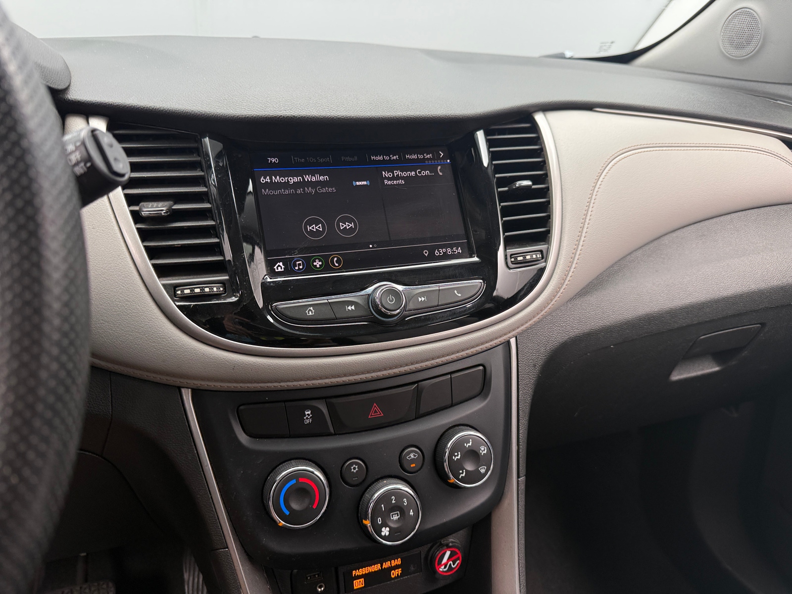 Thumbnail: 2020 Chevrolet Trax - 4
