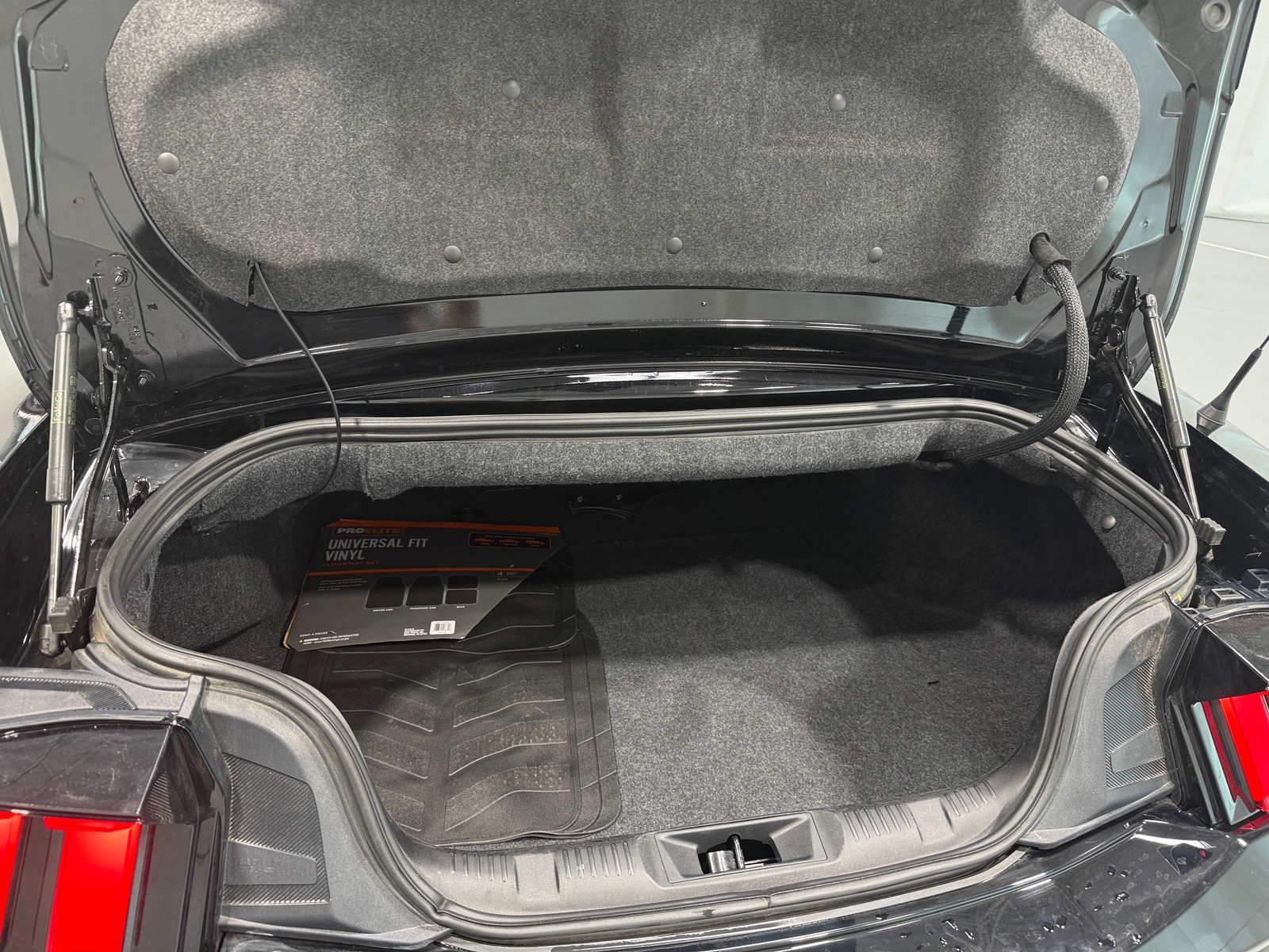 Thumbnail: 2025 Ford Mustang - 6