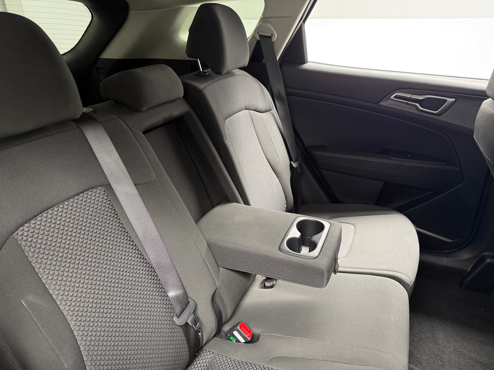 Thumbnail: 2025 Kia Sportage - 6