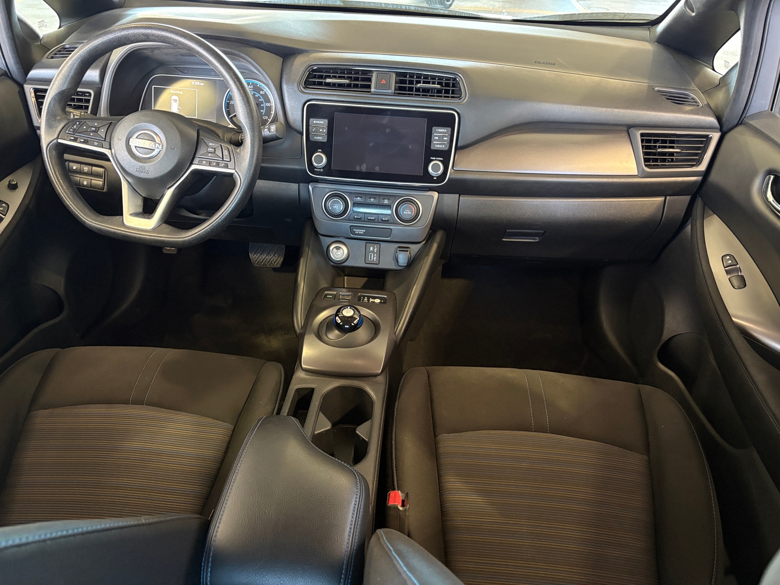 Thumbnail: 2024 Nissan Leaf - 3