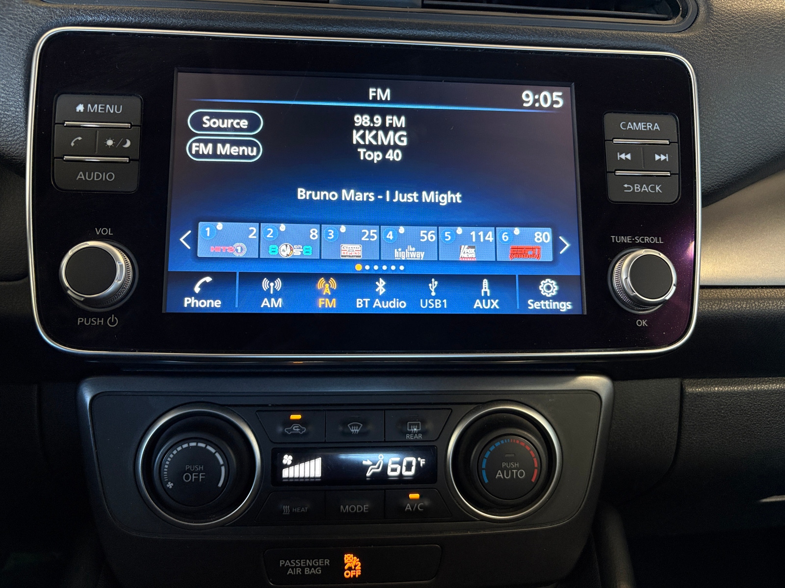 Thumbnail: 2024 Nissan Leaf - 4