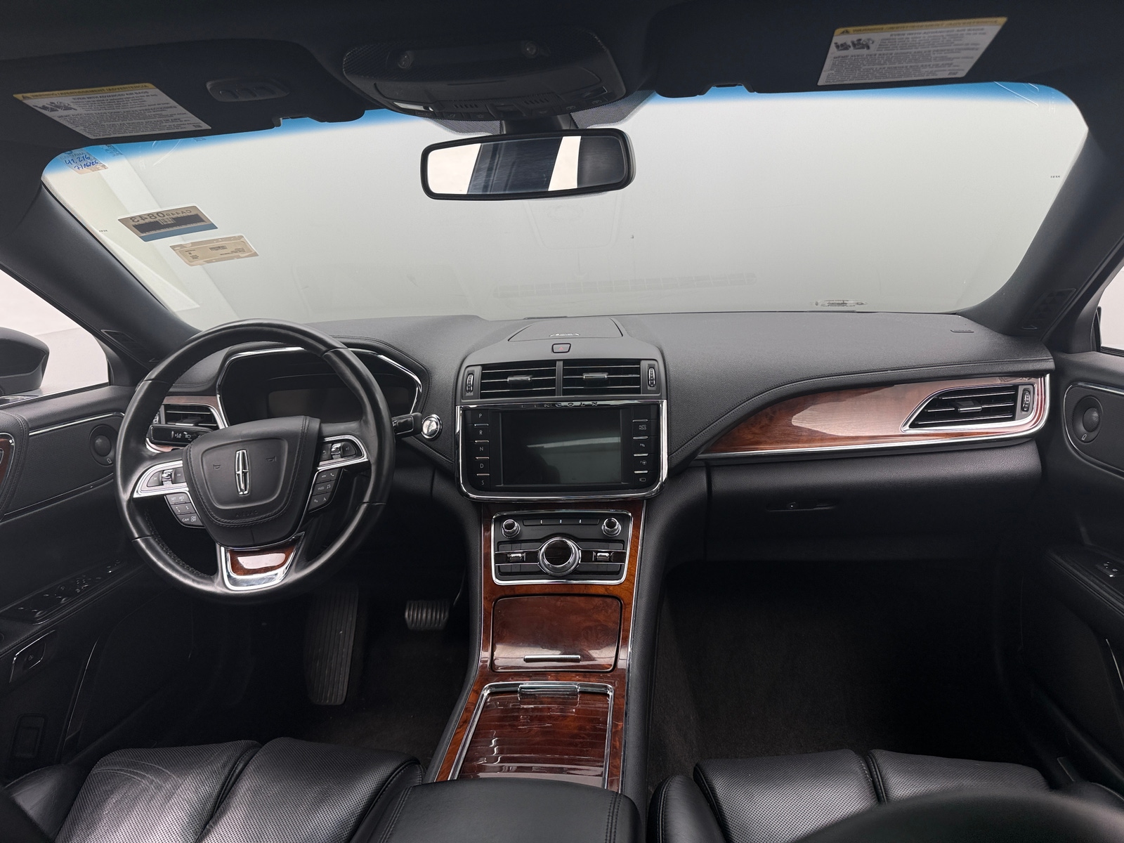 Thumbnail: 2020 Lincoln Continental - 2