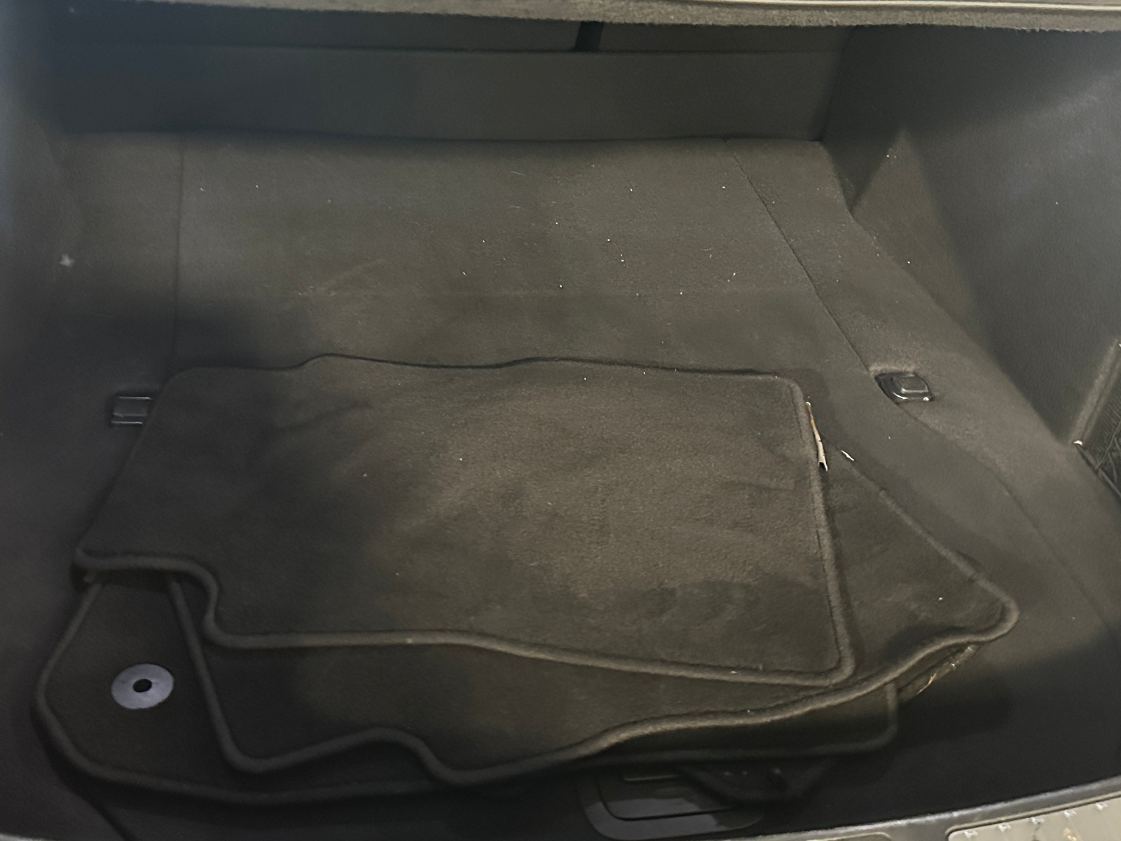 Thumbnail: 2020 Lincoln Continental - 6