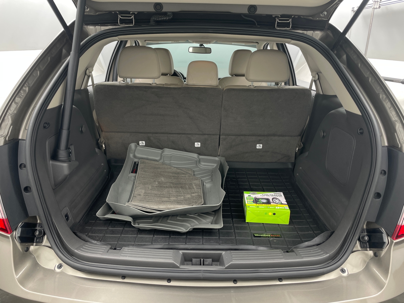 Thumbnail: 2013 Ford Edge - 6