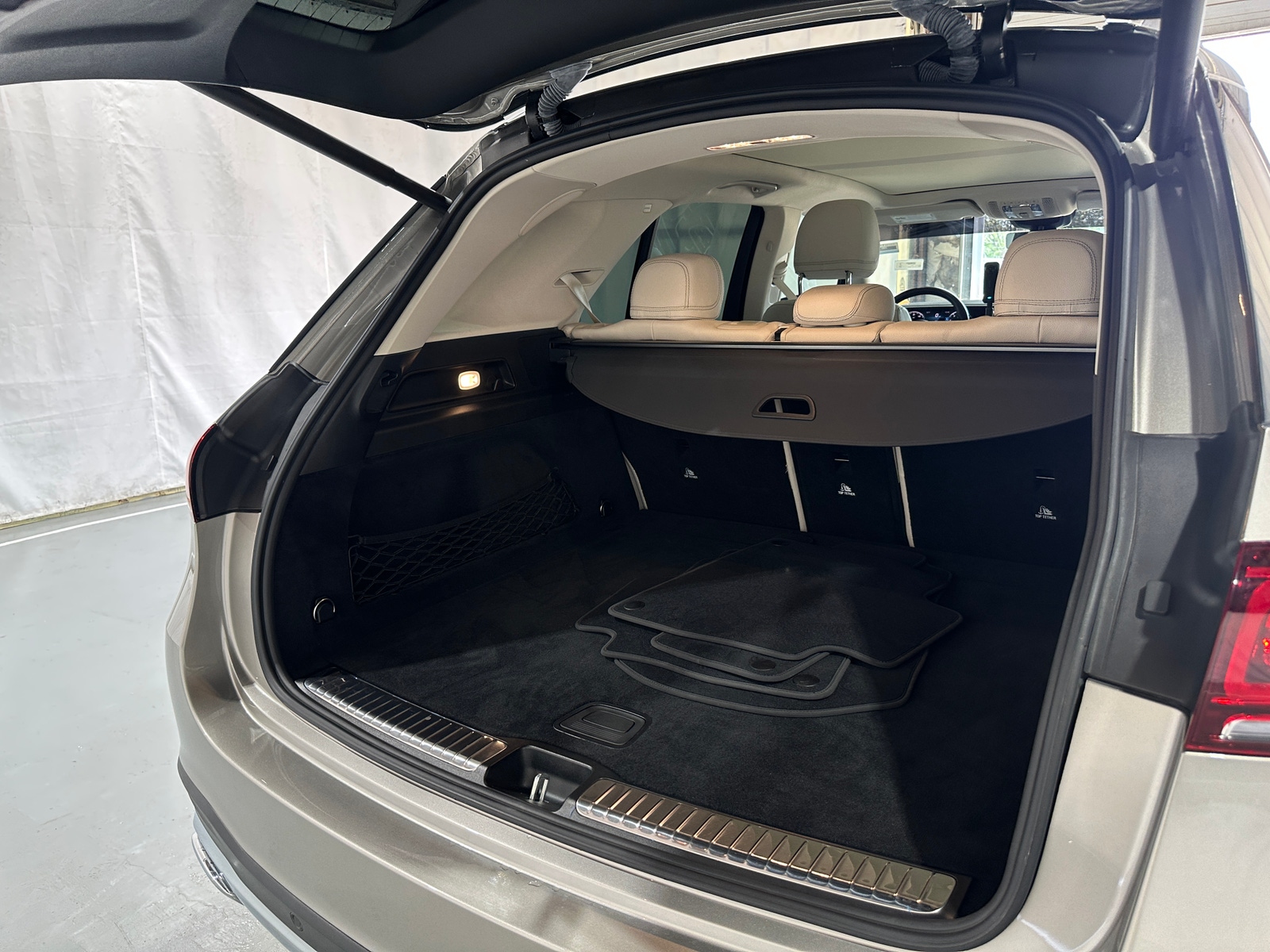 Thumbnail: 2022 Mercedes-Benz GLE - 6