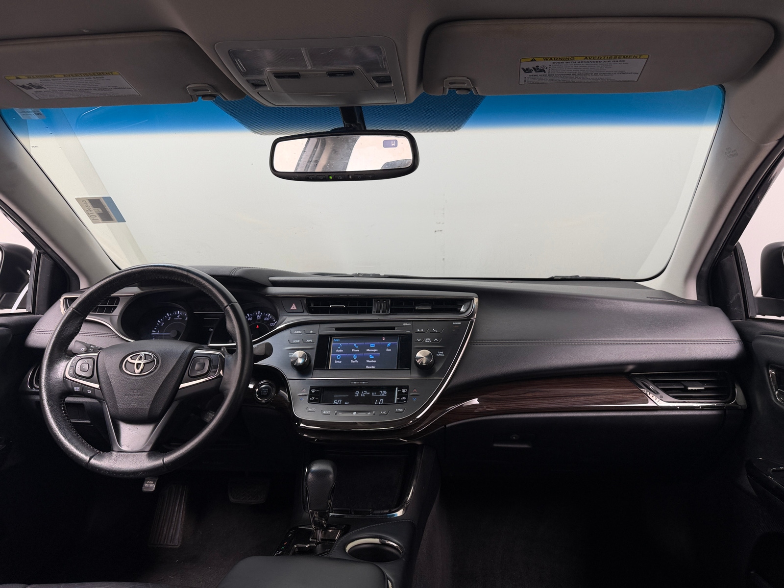 Thumbnail: 2015 Toyota Avalon - 2