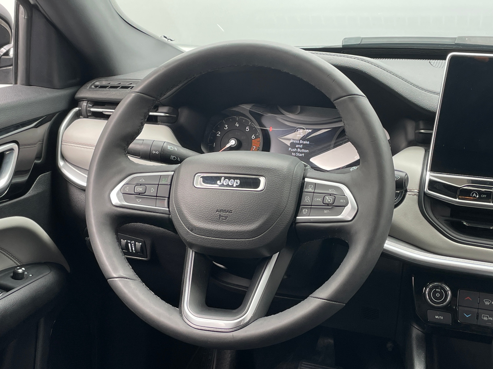 Thumbnail: 2025 Jeep Compass - 4