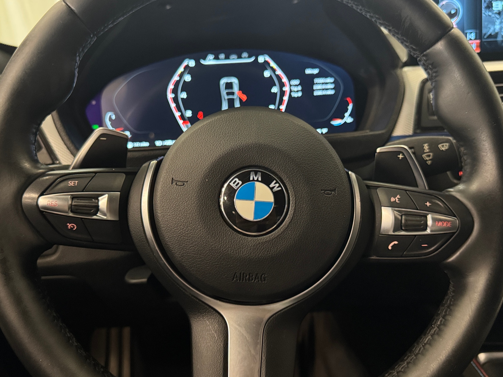 Thumbnail: 2015 BMW 3 Series - 4