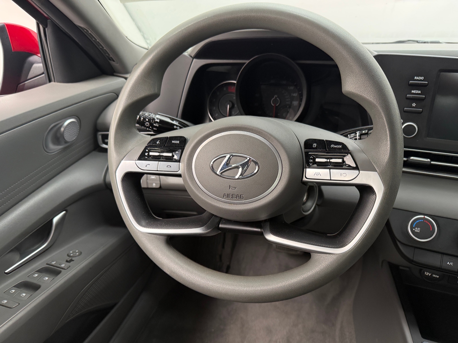 Thumbnail: 2023 Hyundai Elantra - 5