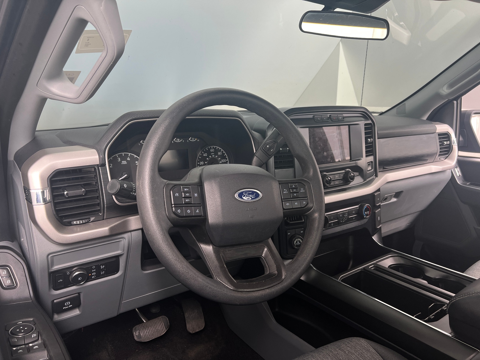 Thumbnail: 2021 Ford Econoline - 3