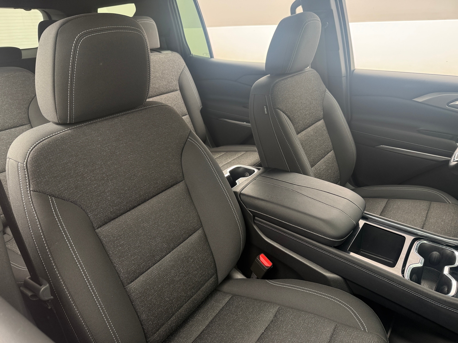 Thumbnail: 2026 Chevrolet Traverse - 2