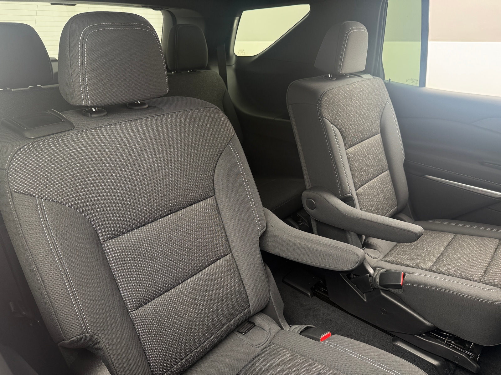 Thumbnail: 2026 Chevrolet Traverse - 6