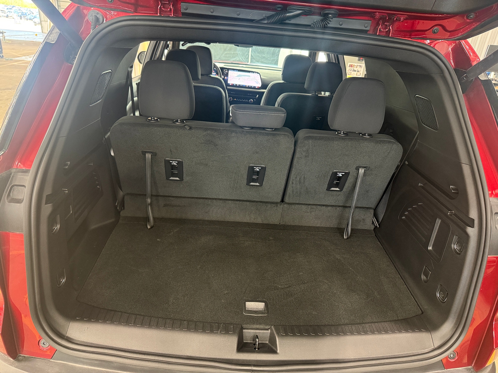 Thumbnail: 2026 Chevrolet Traverse - 7