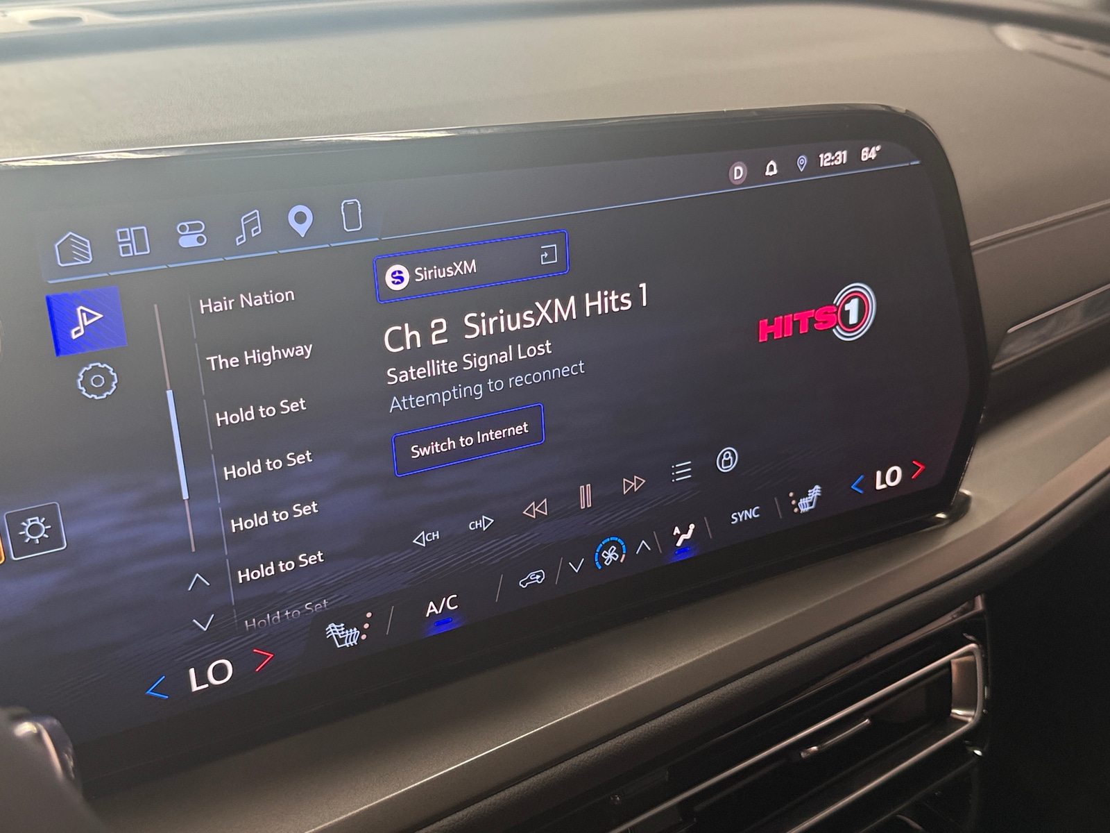 Thumbnail: 2026 Chevrolet Traverse - 4