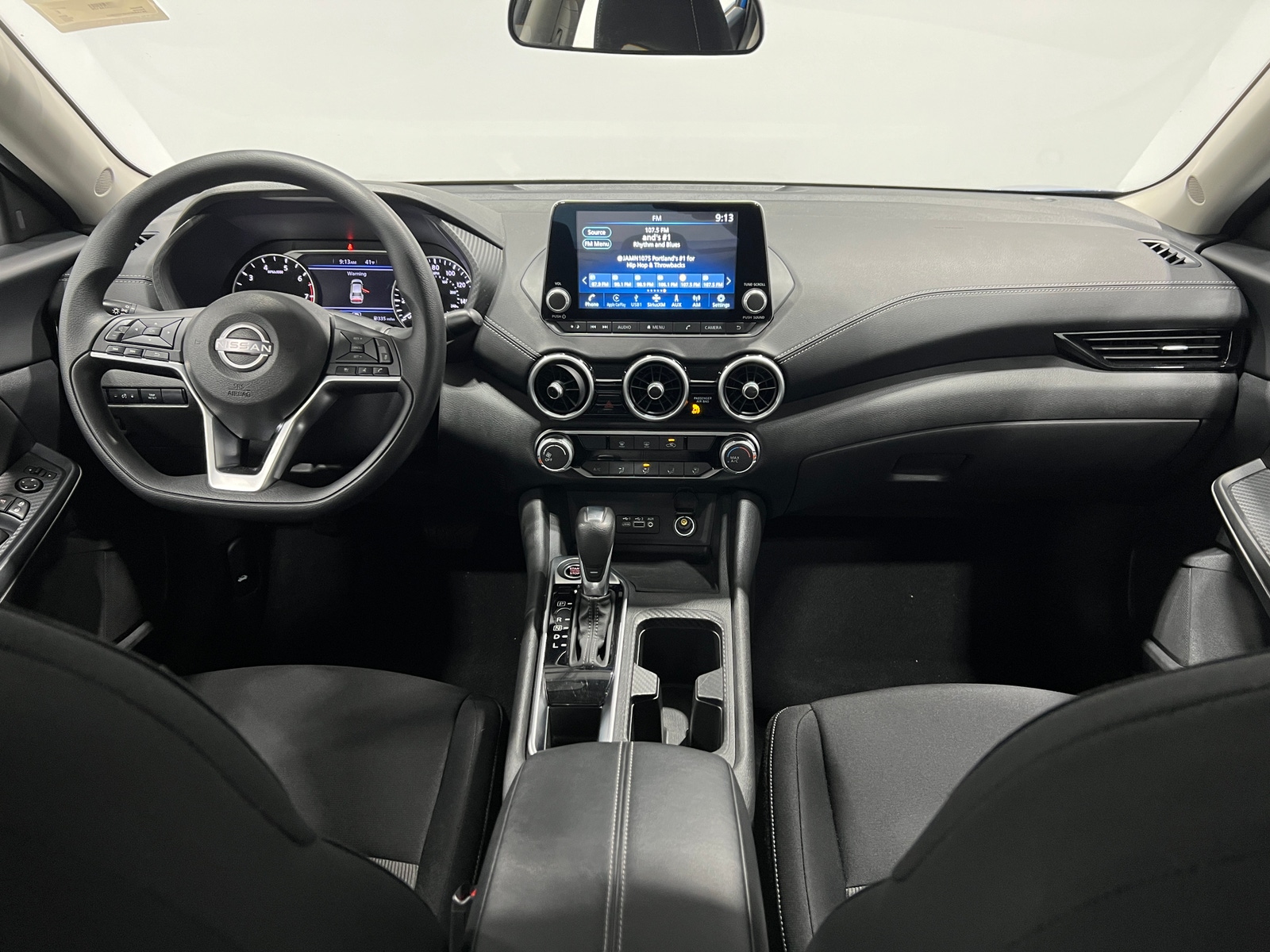 Thumbnail: 2025 Nissan Sentra - 3