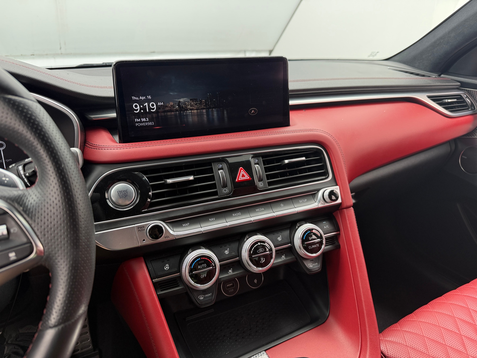 Thumbnail: 2022 Genesis G70 - 3