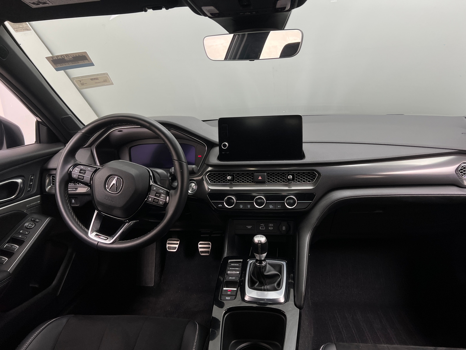 Thumbnail: 2023 Acura Integra - 2