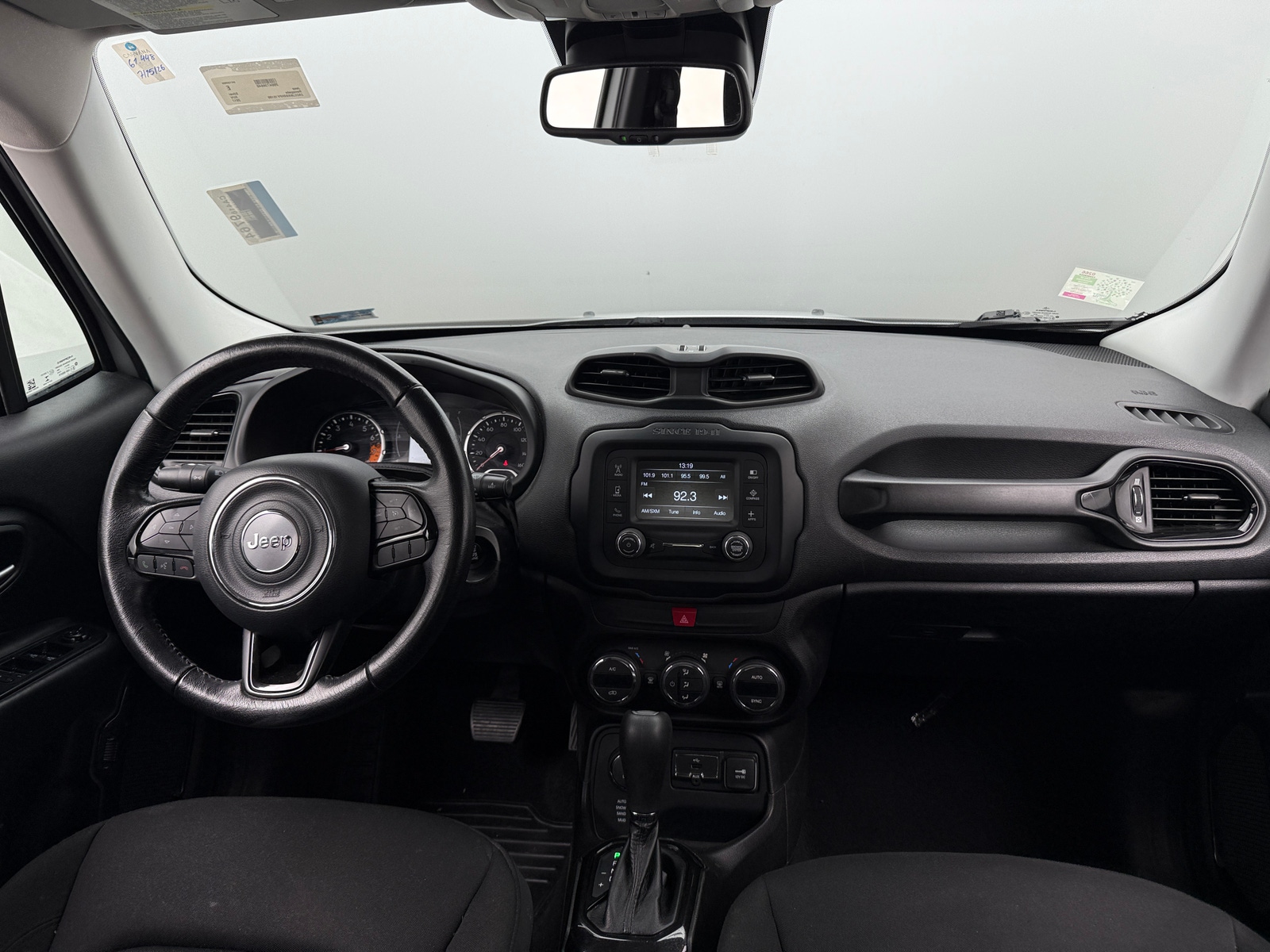 Thumbnail: 2017 Jeep Renegade - 3