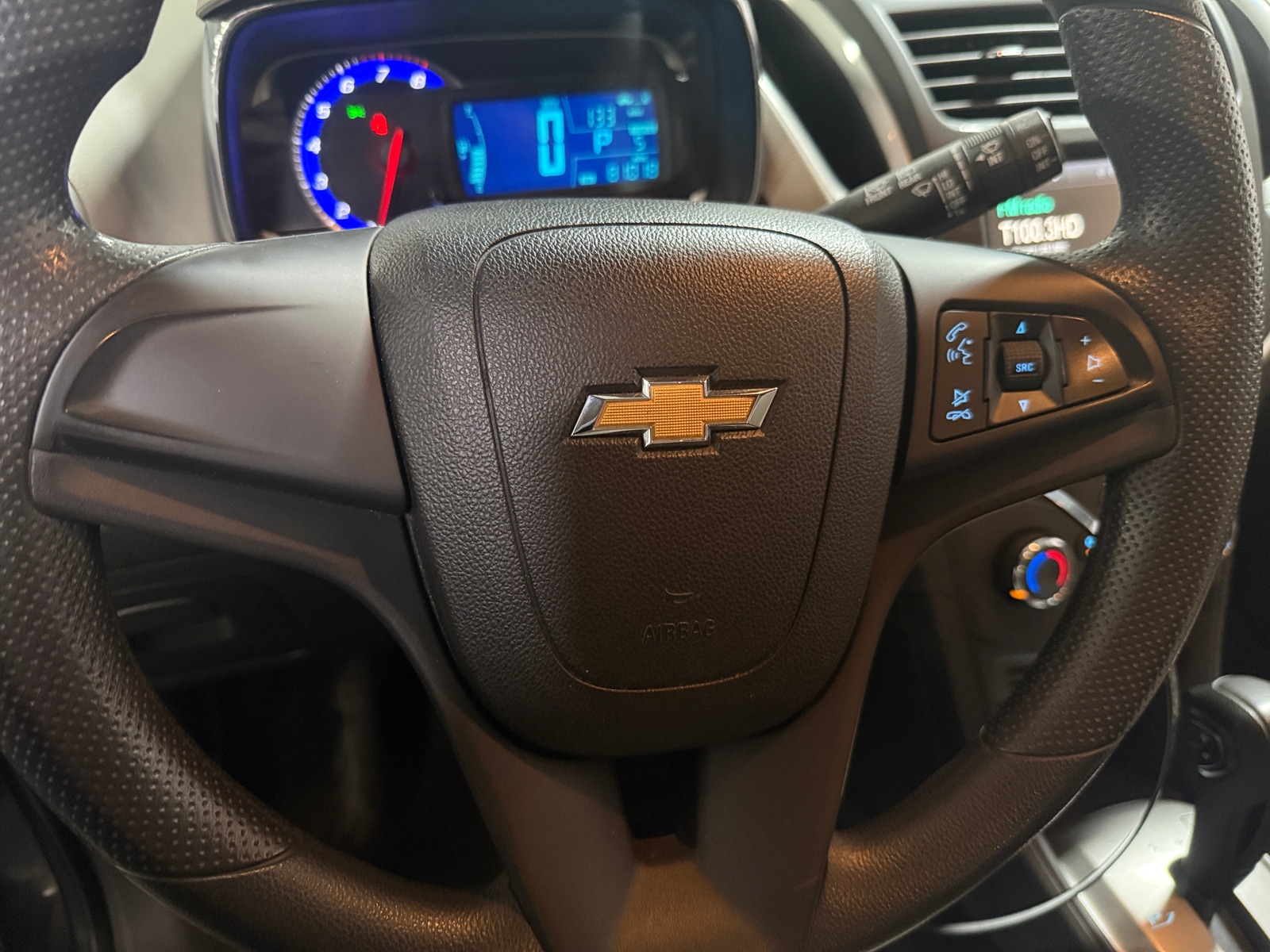 Thumbnail: 2016 Chevrolet Trax - 5
