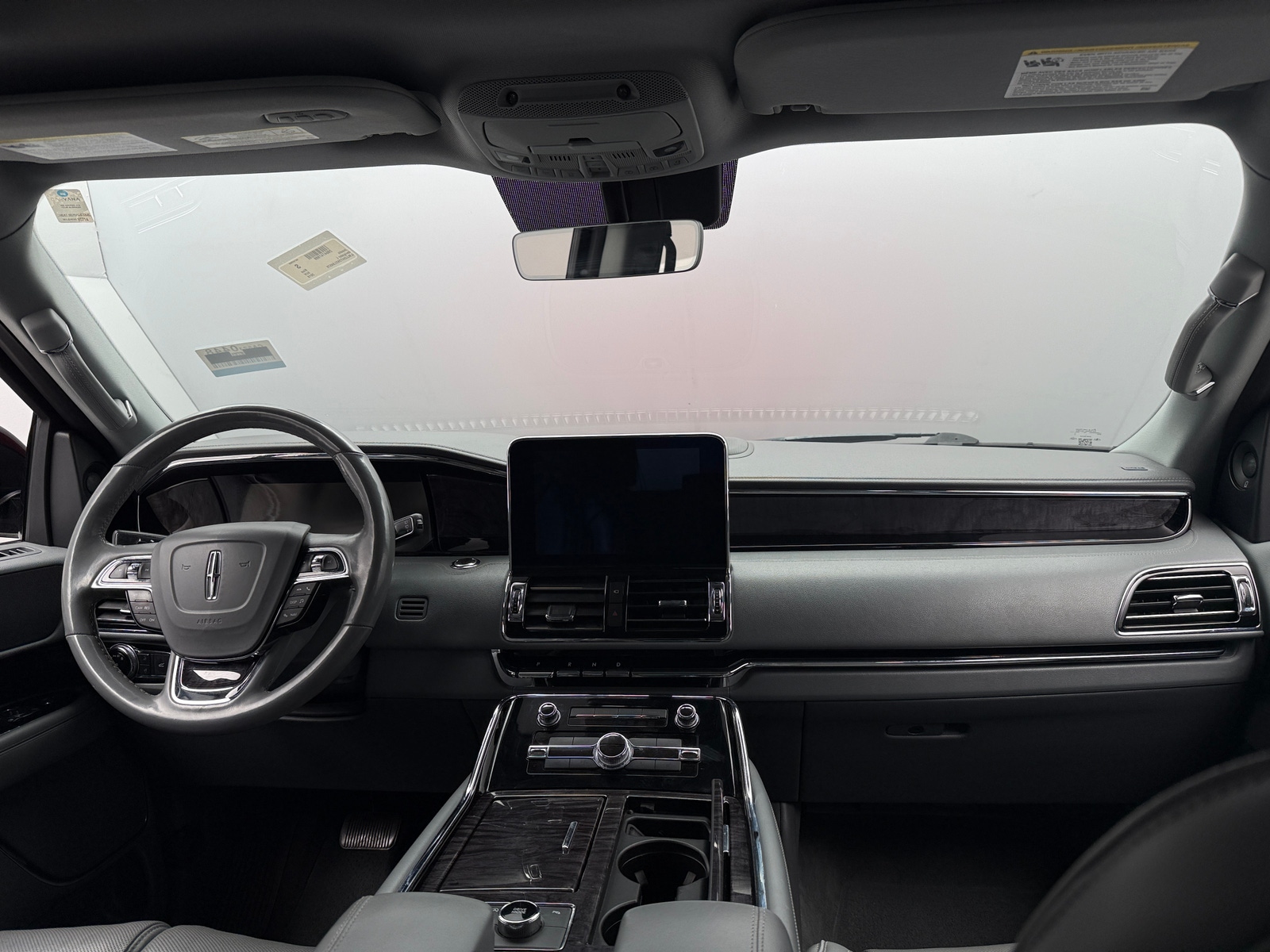 Thumbnail: 2019 Lincoln Navigator L - 2