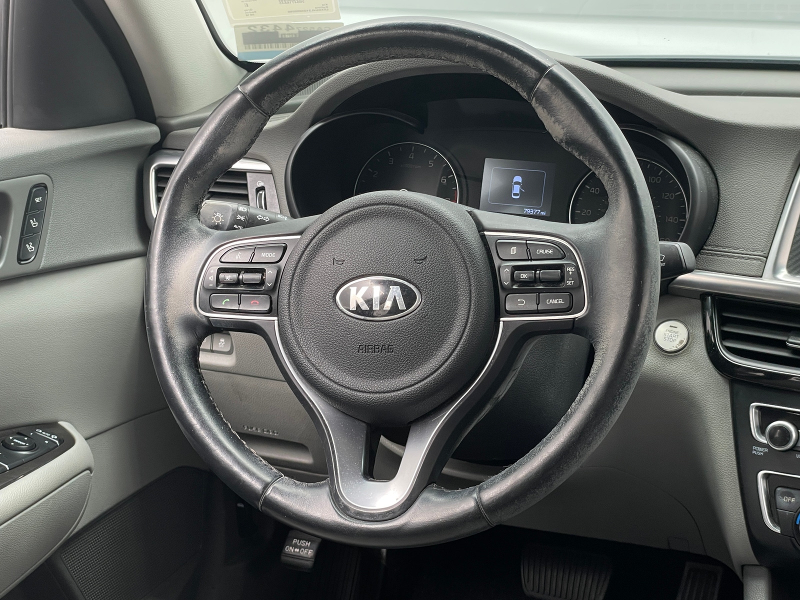 Thumbnail: 2016 Kia Optima - 4