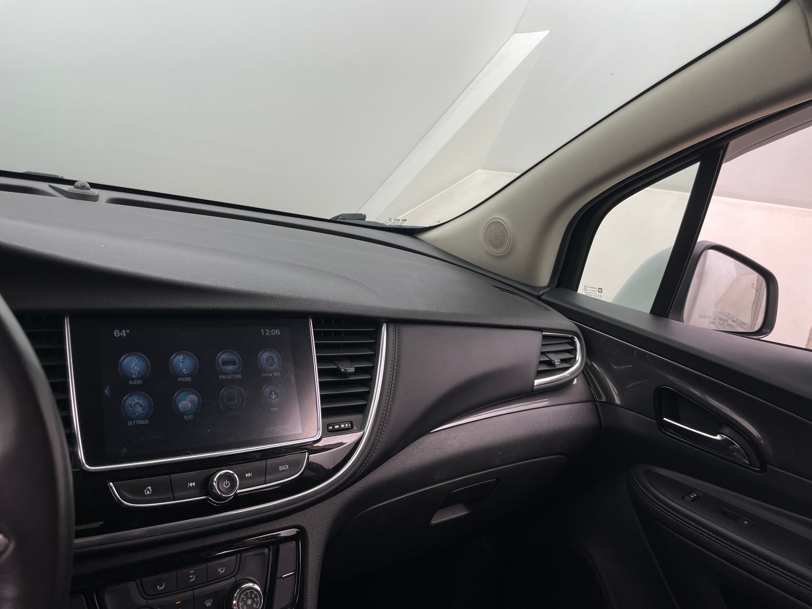 Thumbnail: 2019 Buick Encore - 3